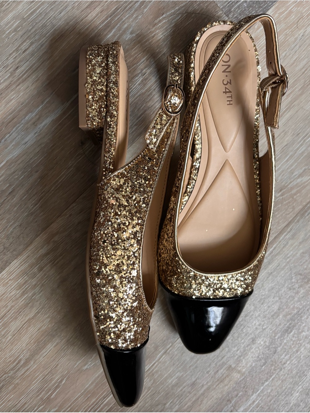 Gold Glitter Slingback Flats with Black Cap Toe - Women 8. NWOT
